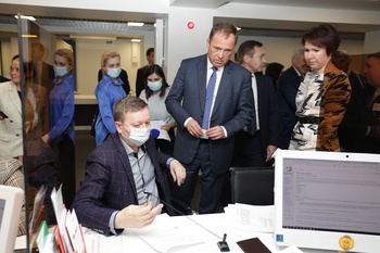 Игорь Комаров посетил центр «Мой Бизнес» в городе Чебоксары