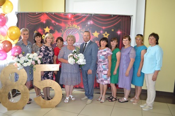 85-летний юбилей работники Янтиковского райпо отметили накануне своего профессионального праздника
