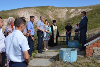 Жители Янтиковского района почтили память погибших в аварии 20 лет назад