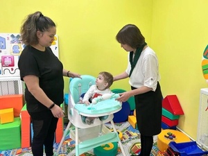 Коляски, кресла, ходунки: 1015 семей Чувашии воспользовались социальным прокатом