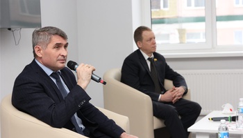 Олег Николаев рассказал о своём отношении к гаджетам