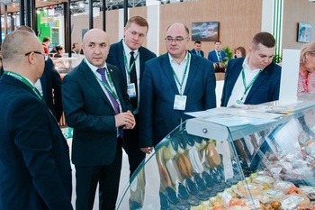 Владимир Михайлов принимает участие в 24-ой Российской агропромышленной выставке «Золотая осень – 2022»