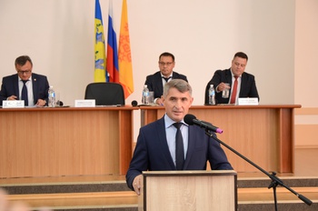 Глава Чувашии поставил приоритетные задачи развития перед новым главой администрации Новочебоксарска