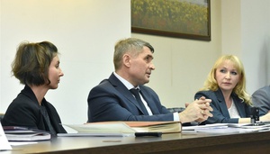 Олег Николаев: привлекать молодёжь на село – одна из наших главных задач