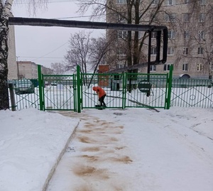 В республике приводят в порядок дворы и тротуары