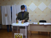 Михаил Яковлев принял участие в голосовании