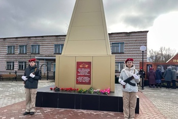 В селе Шимкусы торжественно открыт обновленный мемориал Великой Отечественной войны