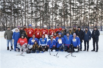 Состоялся турнир по хоккею среди ветеранов Янтиковского муниципального округа