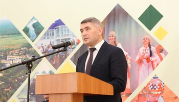 Олег Николаев назвал способ сохранения и развития сельских населенных пунктов