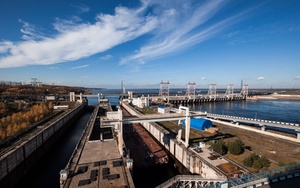 Олег Николаев: «Поднятие уровня воды в Волге до 68-й отметки имеет серьезное научное обоснование»