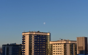 В связи с ажиотажным спросом на рынке жилья есть проблемы с покупкой квартир для детей-сирот