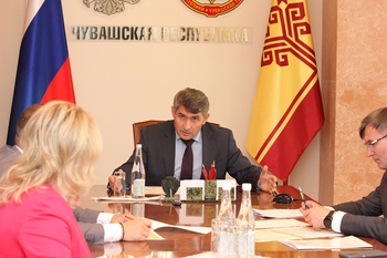 Олег Николаев выступил против повышения тарифов на вывоз мусора