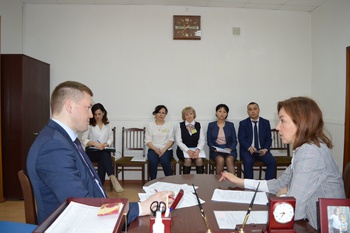 Янтиковский район посетила Министр труда и социальной защиты Чувашской Республики Алена Елизарова