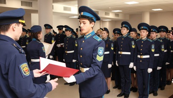 Олег Николаев принял участие в церемонии принятия присяги воспитанников Чувашского кадетского корпуса
