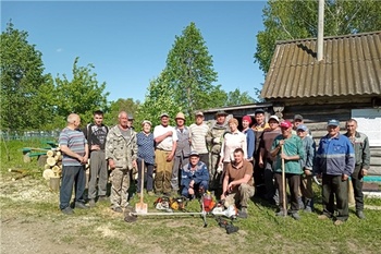 Проведены субботники на всех кладбищах Янтиковского района