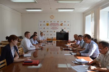 Владимир Михайлов провел рабочее совещание с главами сельских поселений