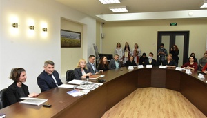 Олег Николаев: родной язык должен звучать повсеместно